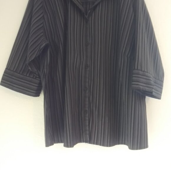 DCC woman's size 3X black, white and gray striped top - Picture 3 of 14